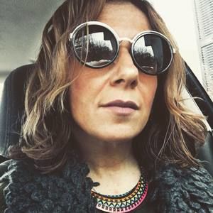 Meet your Posher, Adrienne